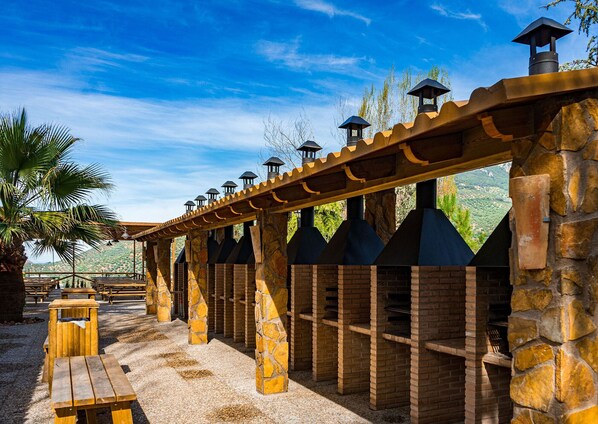 Exterior - Camping Valdeluna  (Valdepeñas de Jaén)