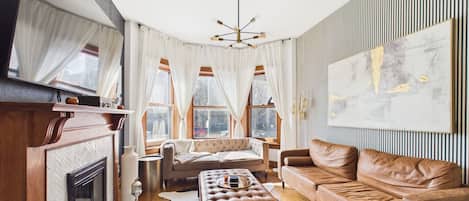 TV, fireplace, offices