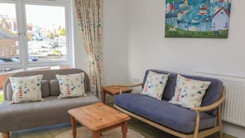 Cottage | Living area