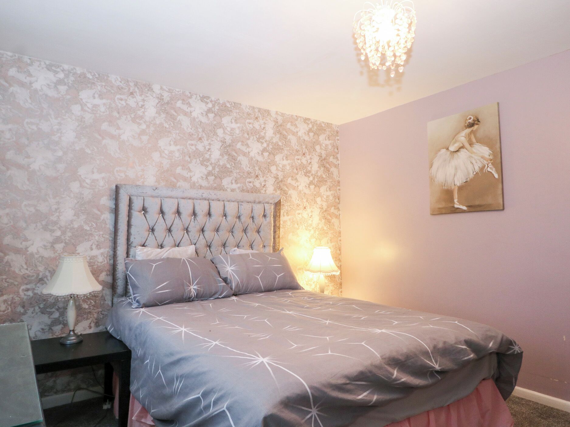 3 camere, con stile personalizzato, con arredamento individuale