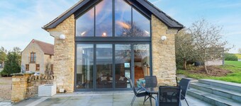 The Lodge @ Lodge Farm