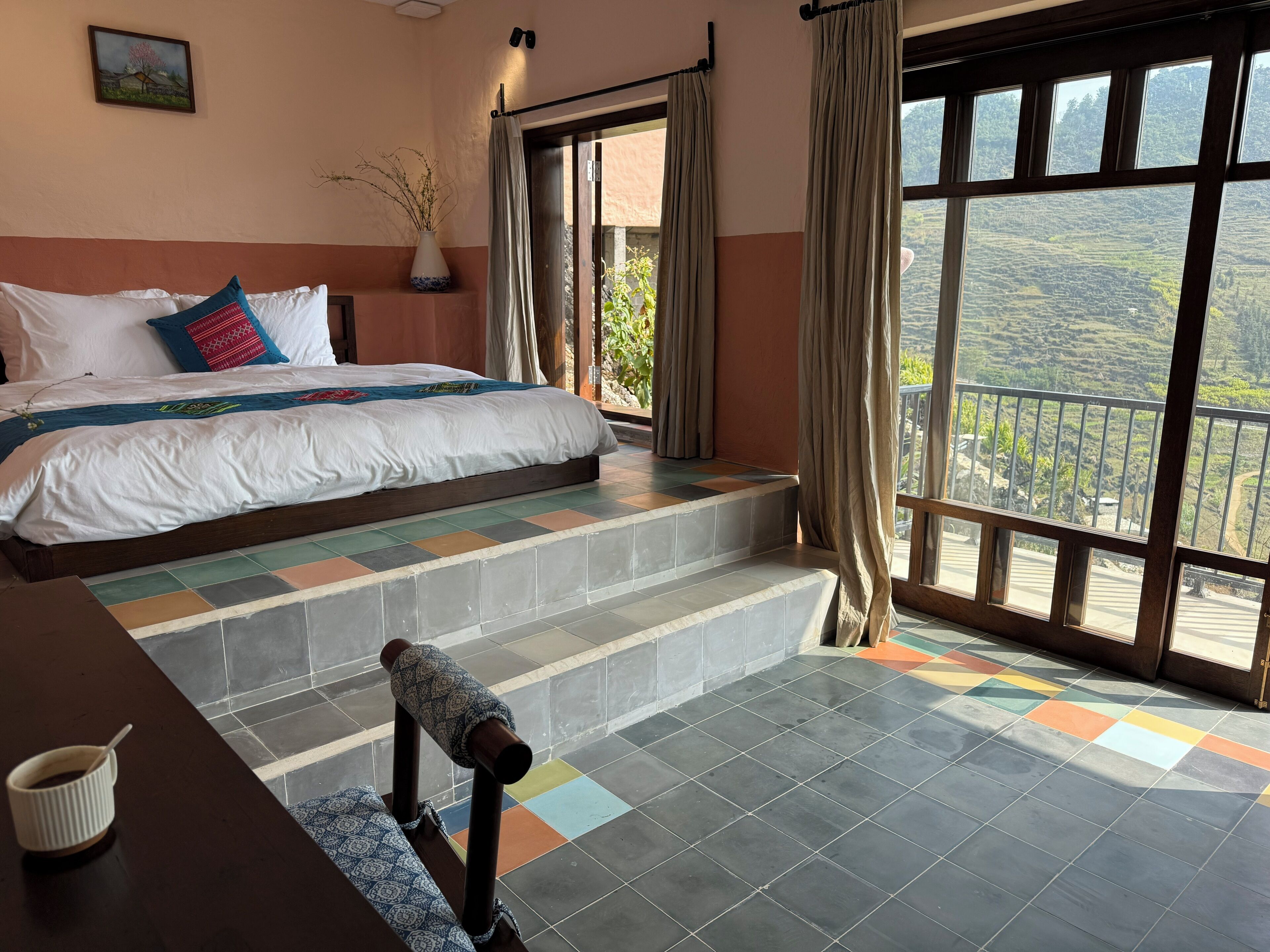 Deluxe Double Room, Balcony, Mountain View | Desk, laptop workspace, free WiFi, bed sheets