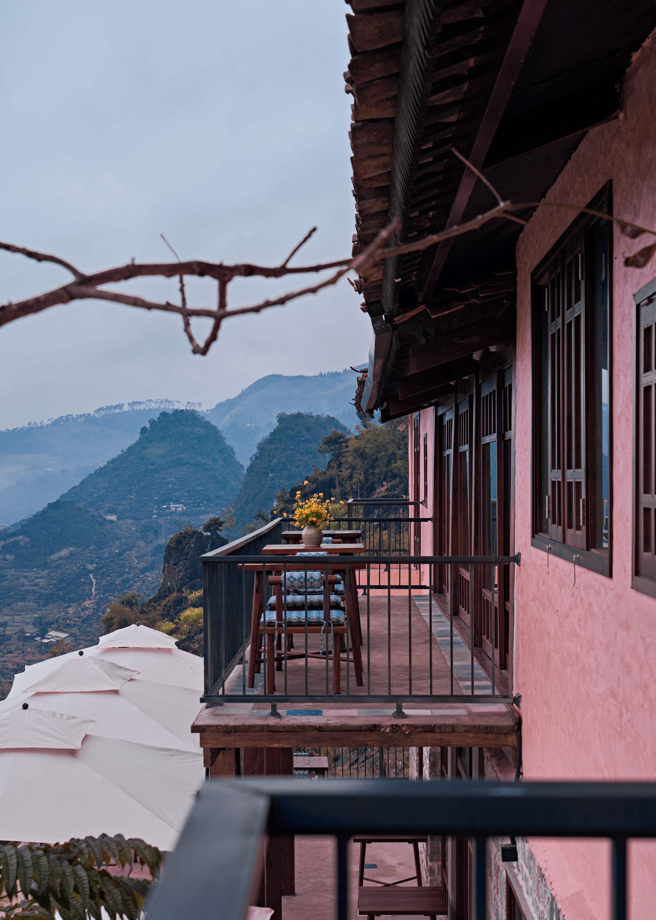 Suite Keluarga, pemandangan gunung, lantai dasar | Balkon