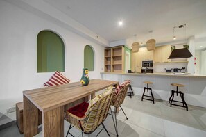 Dining - Chic Open-Plan Studio with Private Balcony (St. Julian`s)