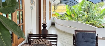 Water Element Cozy 1-bedroom villa in fantastic Thiruvananthapuram with AC