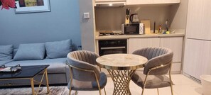 Interior - 1 Bed room-1 sofa bed-Business Bay-Dubai-UAE (Dubai)