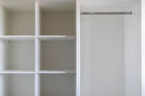 Apartment, 2 Bedrooms, Accessible, Smoking | Interior - Executive Sandton City 2bedroom Apartment (Johannesburg)