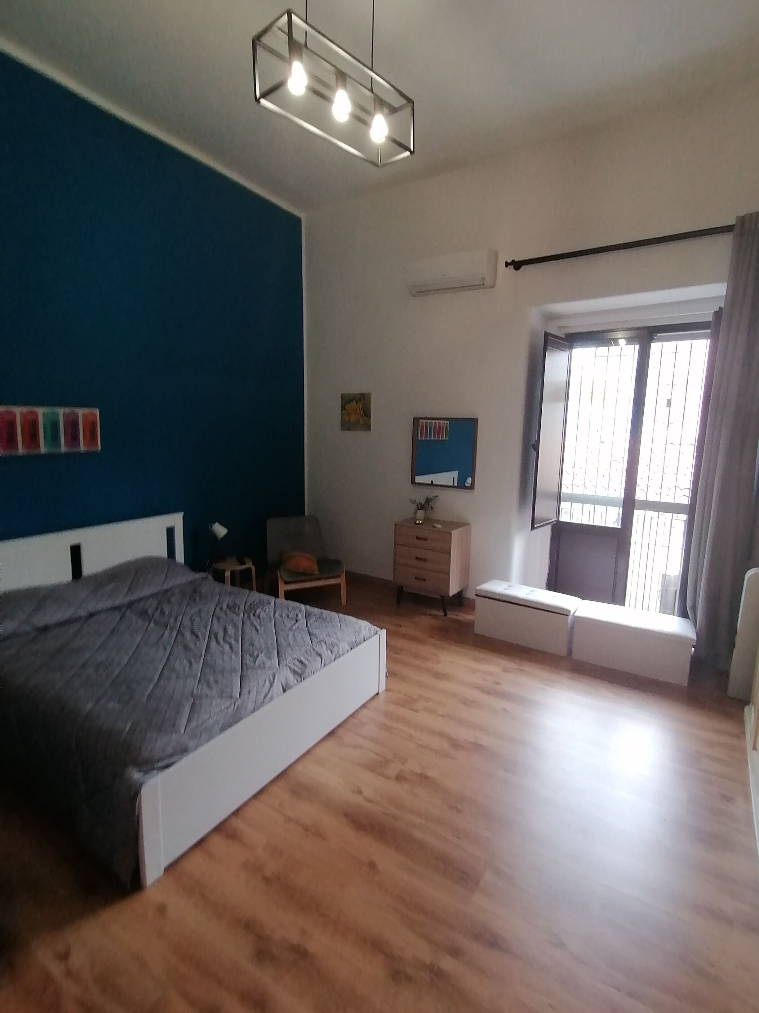 Deluxe Triple Room, Balcony, City View | Soundproofing, free WiFi