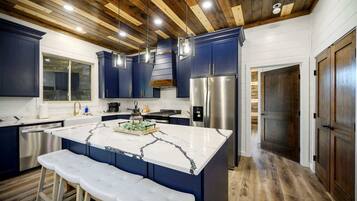 Cabin, Multiple Beds, Hot Tub (Chillax Inn The River) | Private kitchen | Electric kettle