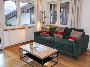 TV - Sonnhalde A by Interhome (Zermatt)