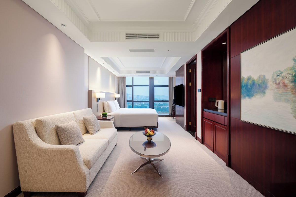 Chambre Supérieure, 1 trÚs grand lit