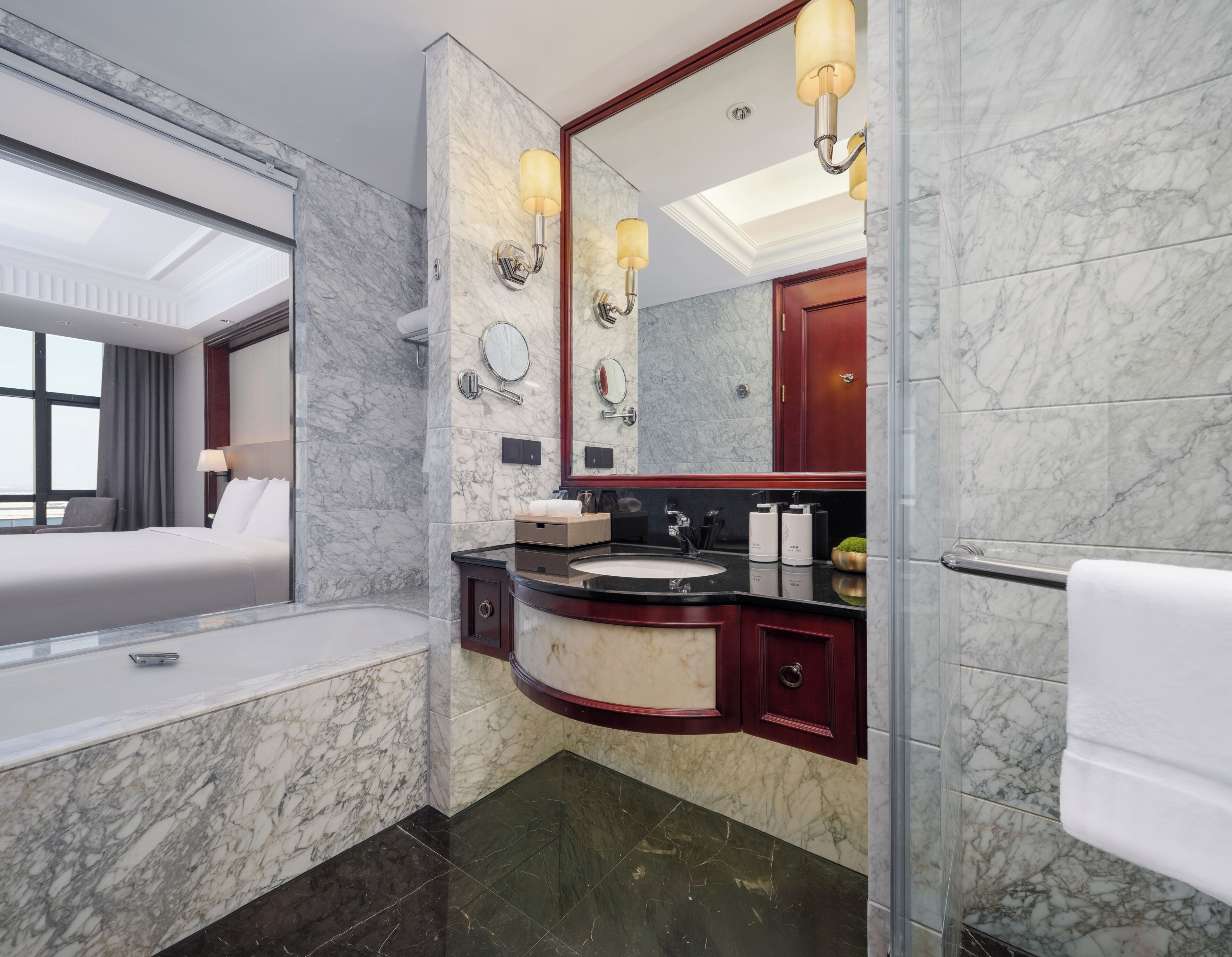 经典客房, 1 张特大床 | 浴室