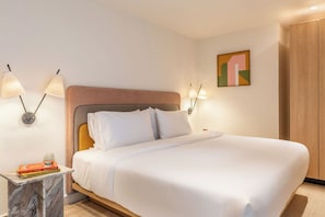 In-room safe, iron/ironing board, free WiFi, bed sheets - Hyde Mexico City Reforma (Mexico City)