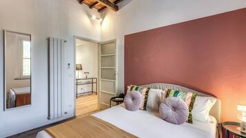Apartment, 3 Bedrooms, Garden View | Free WiFi
