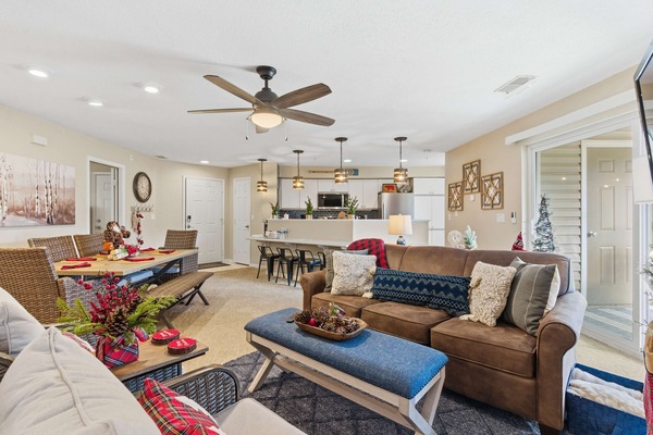 Condo, Multiple Beds, Balcony, Mountain View (The Ozark Getaway) | Living area