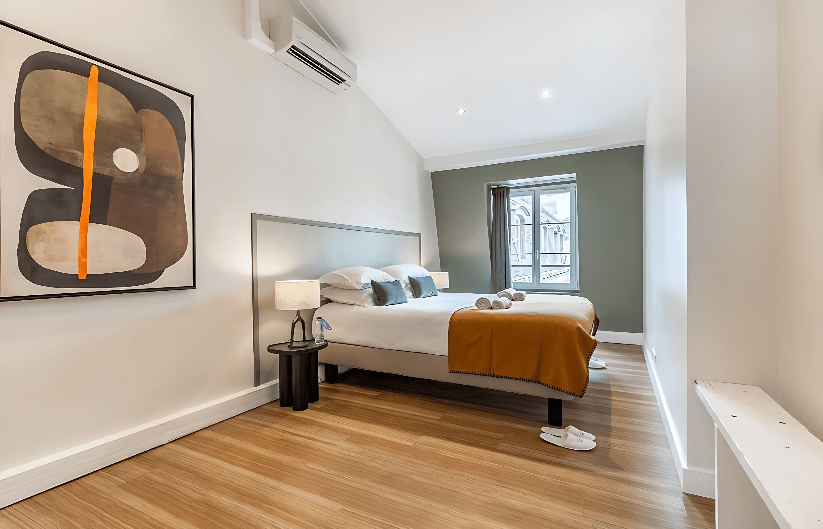 3 chambres, fer et planche à repasser, Wi-Fi gratuit, draps fournis