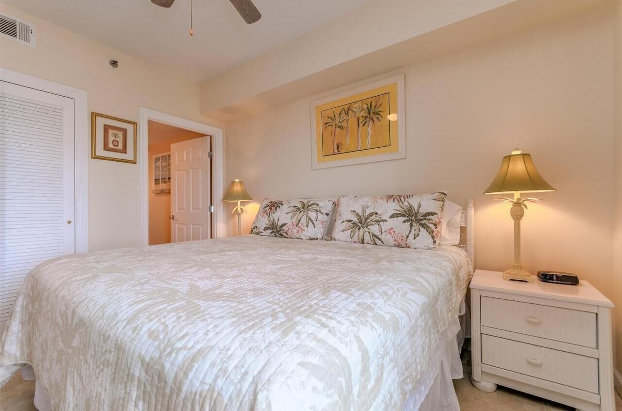 Lejlighed - 1 kingsize-seng med sovesofa (Sterling Shores 1015) | 2 soveværelser