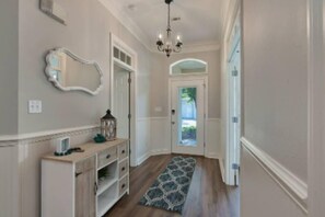 House, Multiple Beds (Emerald Escape) | Interior - Destiny West Once Upon a Tide (Destin)