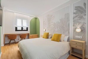 3 Schlafzimmer, Schreibtisch, Bügeleisen/Bügelbrett, kostenloses WLAN
