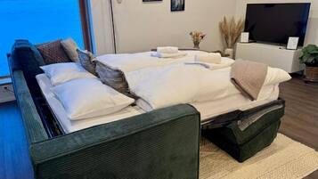 4 Schlafzimmer, Reisekinderbett, kostenloses WLAN, Bettwäsche