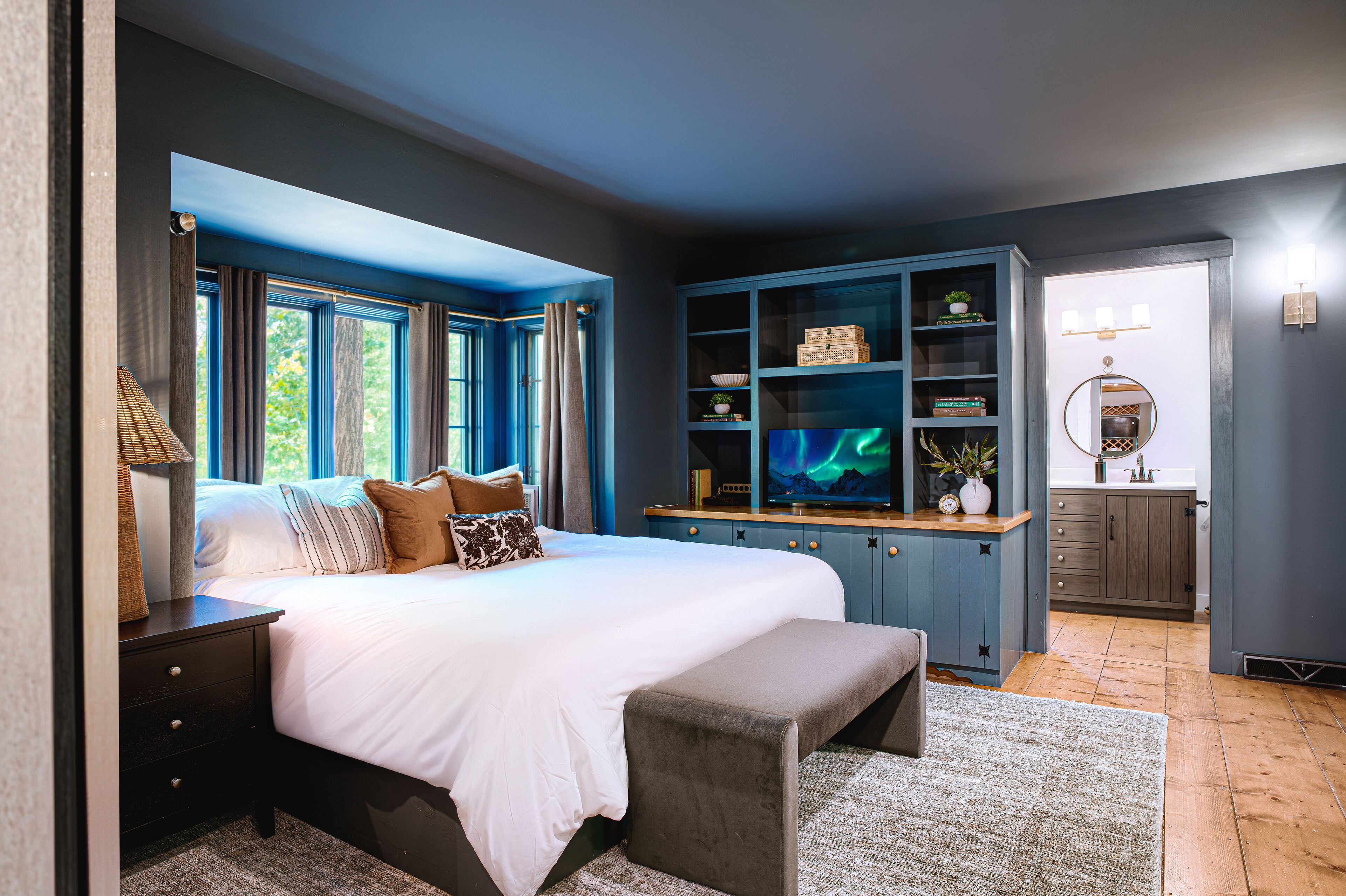 6 makuuhuonetta, silitysrauta/-lauta, Wi-Fi, vuodevaatteet