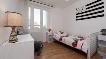 Bügeleisen/Bügelbrett, WLAN, Bettwäsche