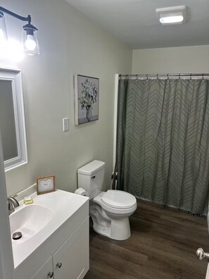 Towels, soap, toilet paper - The Gathering Place Close to CAFB / The W / Shops (Columbus)