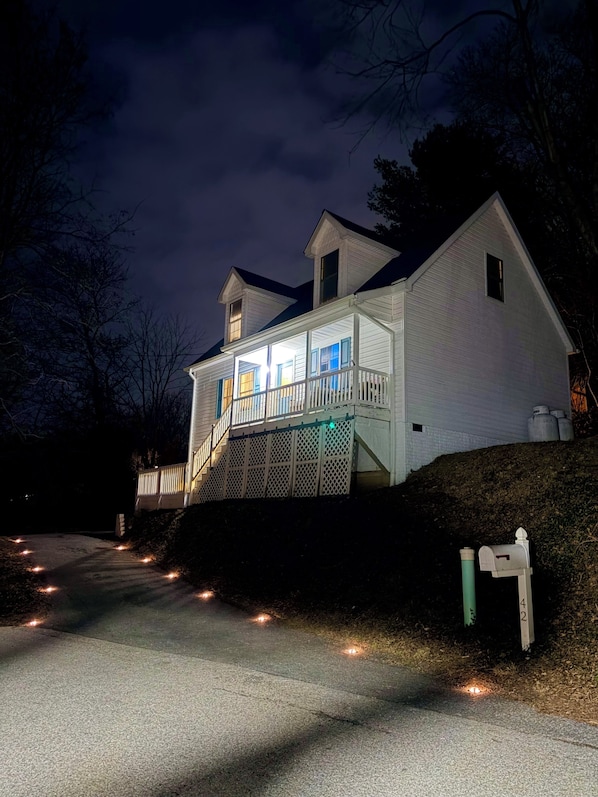 Exterior - Cozy Glen Rock Cabin - Fully Stocked Coffee Bar! (Glen Rock)