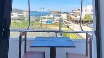 Doppelzimmer | Schreibtisch, Bettwäsche