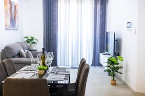 Interior - Elegant Getaway Near St. Paul's Bay (Saint Paul's Bay)
