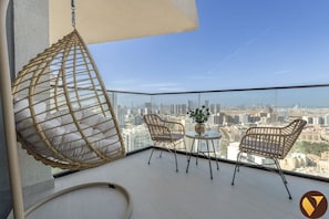 Property grounds - Vogue, JVC Binghatti Phantom near Circle Mall (Dubai)