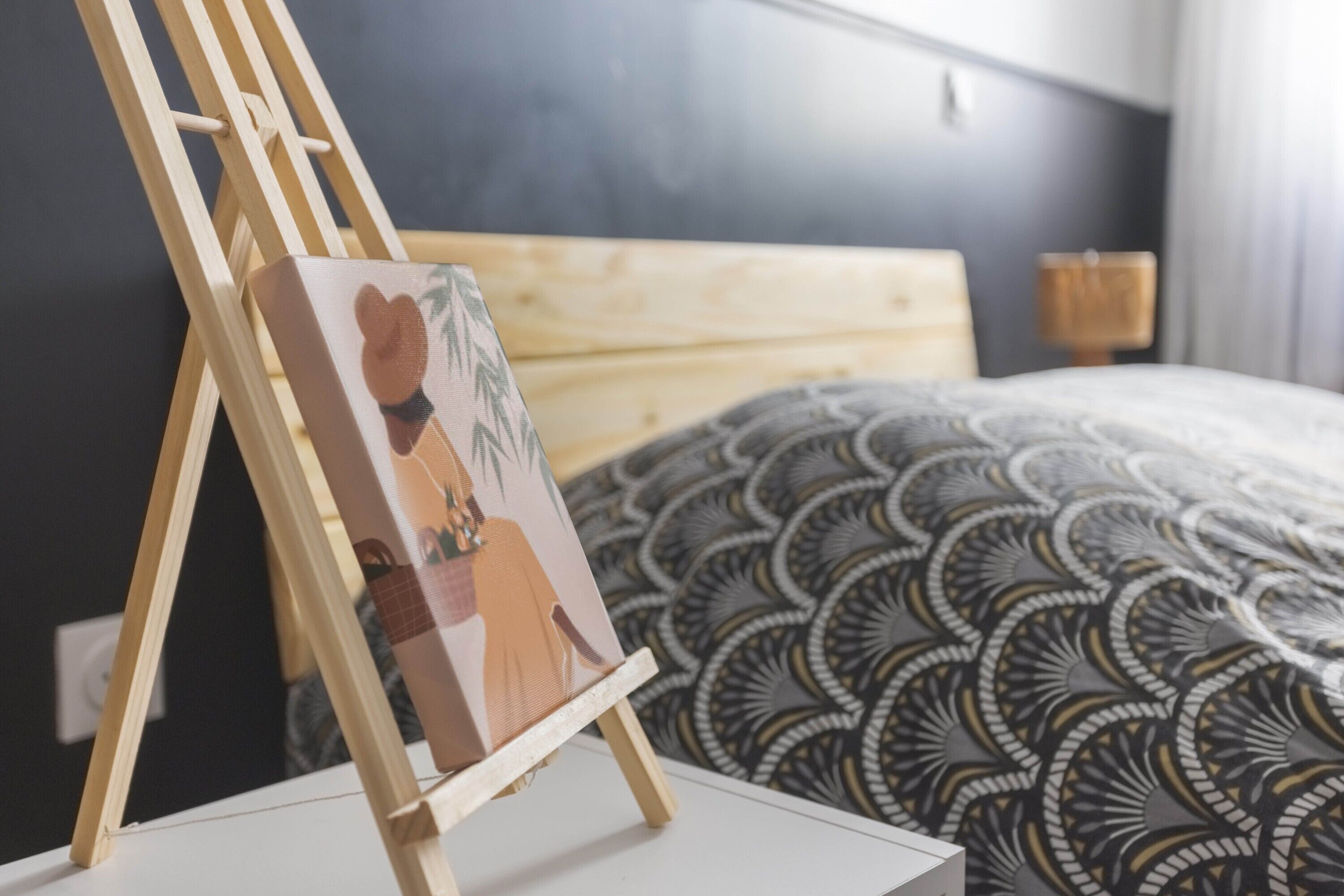 Strykjärn/strykbräda, wi-fi och sängkläder