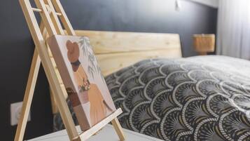 StrykjÀrn/strykbrÀda, wi-fi och sÀngklÀder