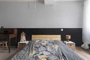 Fer et planche à repasser, Wi-Fi, draps fournis