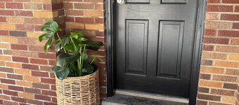 2 bedroom hot tub home near NKU