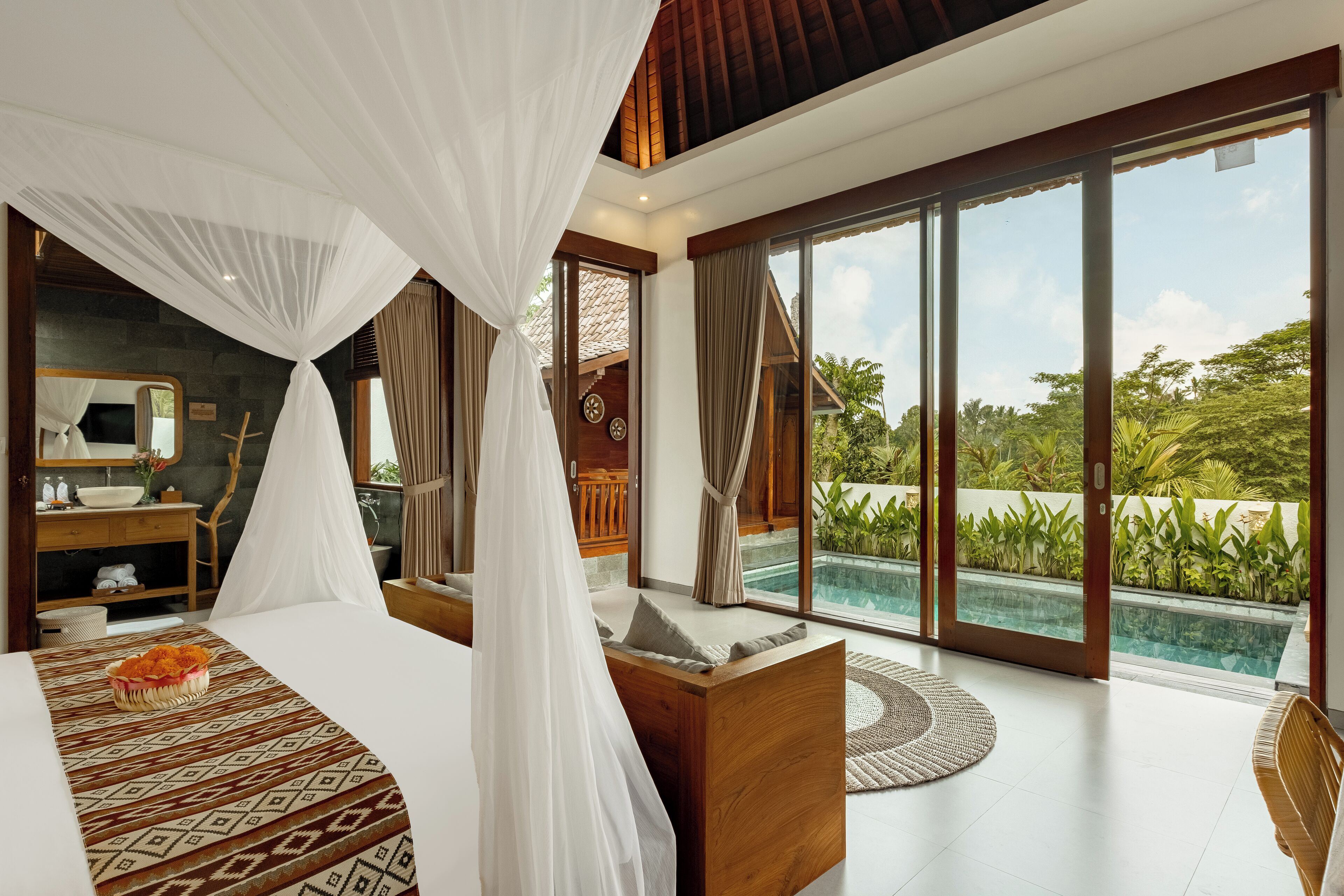 Honeymoon Villa, Private Pool | Minibar, in-room safe, desk, laptop workspace
