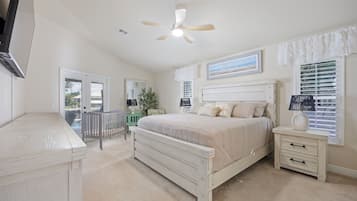 Fer et planche à repasser, accès Internet