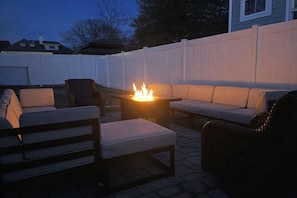 Terrace/patio - The Sunset Bungalow is a beautiful 3-bedroom, 2-bathroom home. LINENS INCLUDED! (Lower Township)