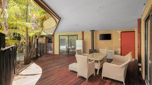 Outdoor dining - Island Paradise in Cape Woolamai (Cape Woolamai)