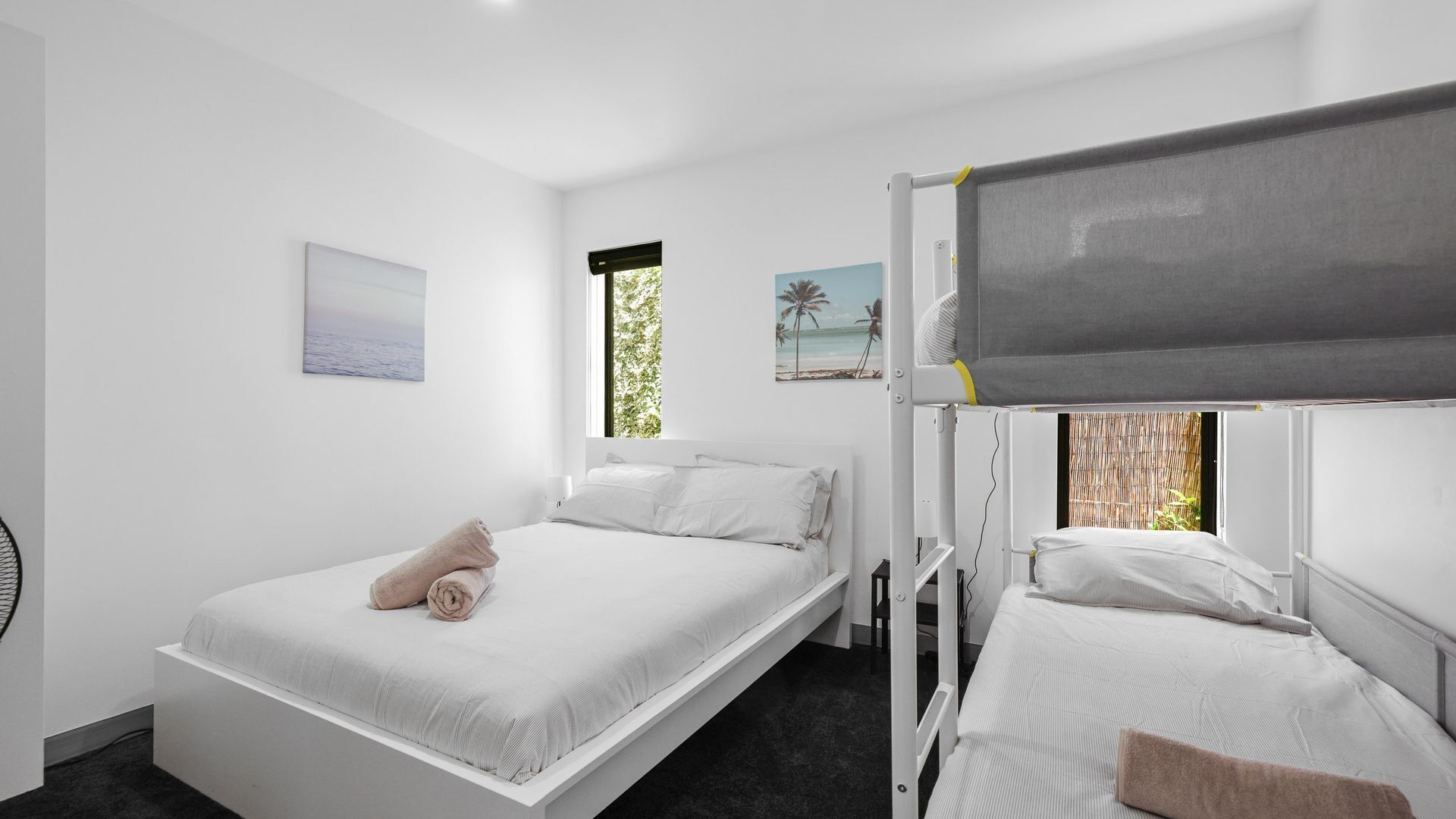 4 sovrum, strykjärn/strykbräda, resesäng och internet