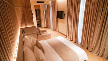 Habitación triple estándar | Minibar, wifi gratis, ropa de cama