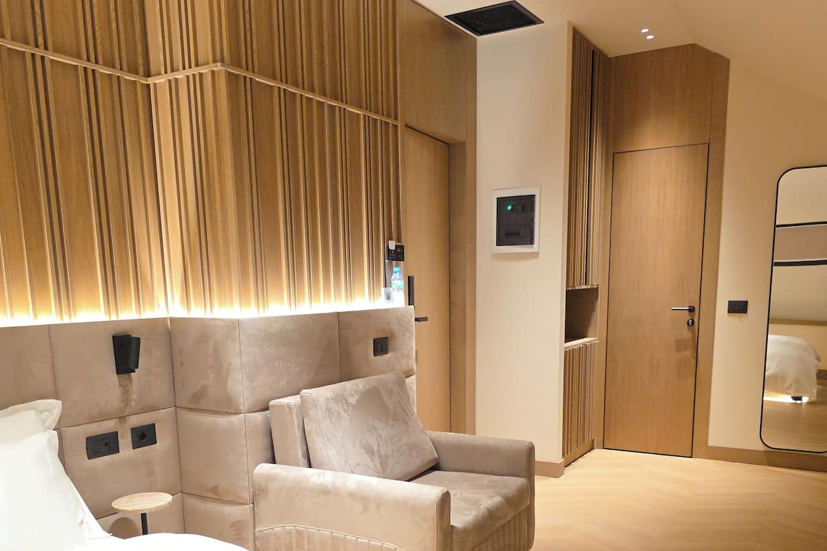 Standard Triple Room | Free WiFi