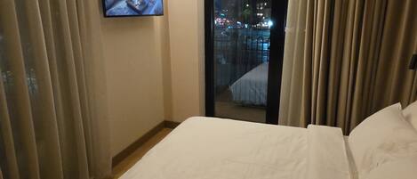Standard Double Room, City View | Free WiFi