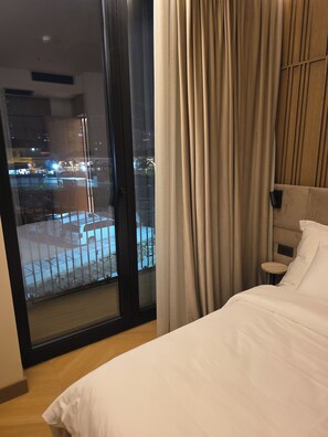 Comfort Double Room, City View | Free WiFi - Post Inn (Tiranë)