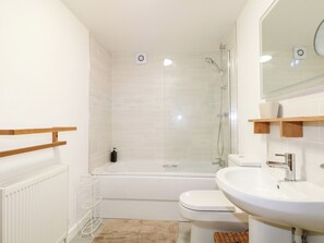 Shower - The Bullpen@manor Farm (Salisbury)