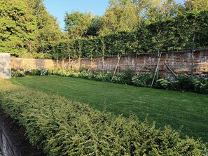 Property grounds - The Bullpen@manor Farm (Salisbury)