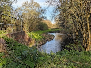 Property grounds - The Bullpen@manor Farm (Salisbury)