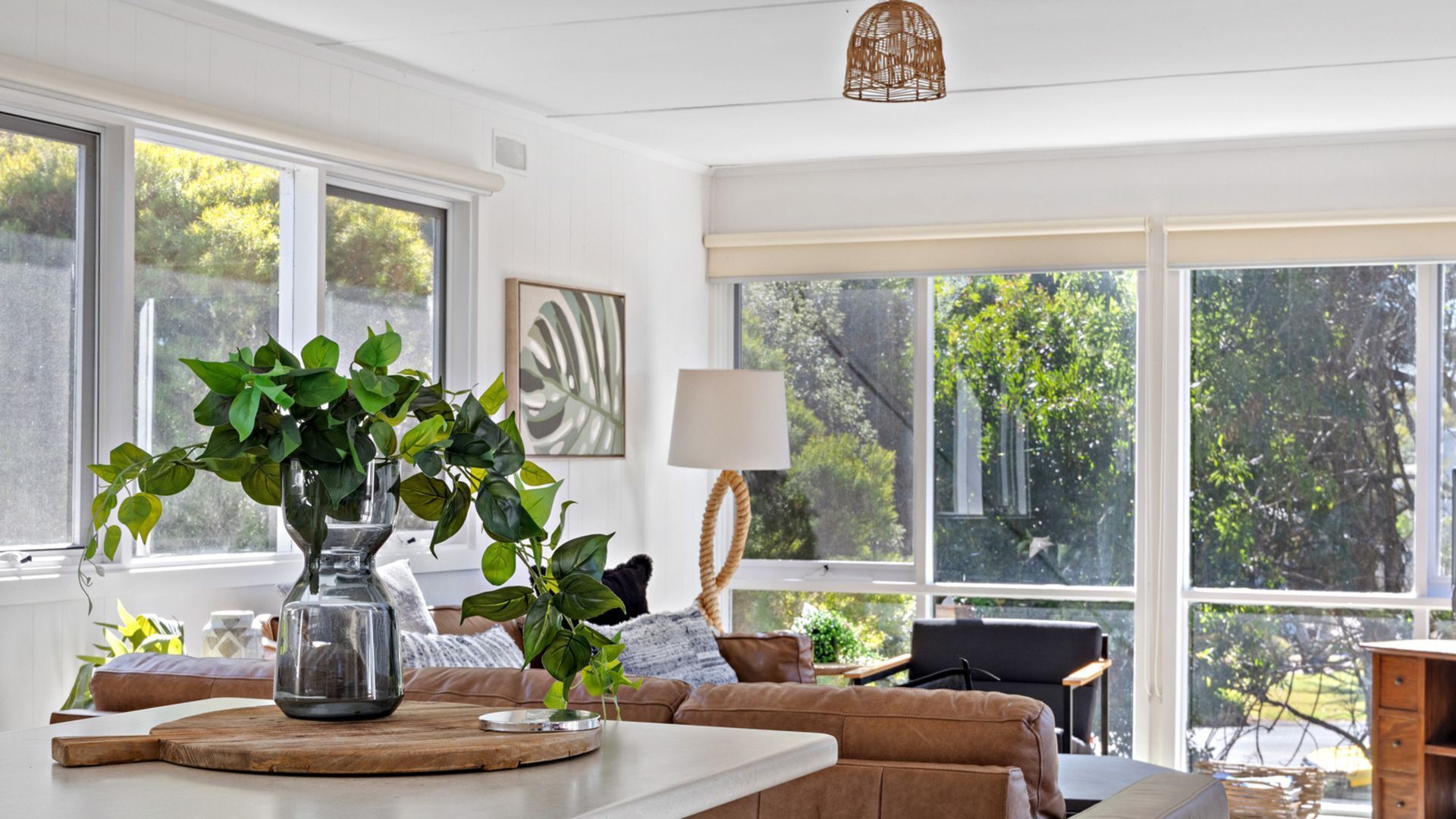 TV, fireplace, DVD player, table tennis