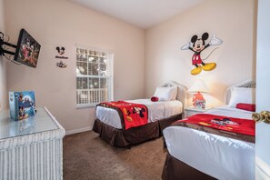 3 Schlafzimmer, Bügeleisen/Bügelbrett, Reisekinderbett, WLAN