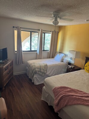 2 bedrooms, iron/ironing board, WiFi, bed sheets - Here are some examples to help you. (St. Augustine)